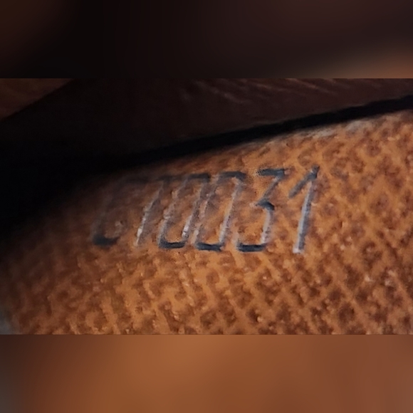 LOUIS VUITTON Monogram Cigarette Case CT0031 - Picture 8 of 9